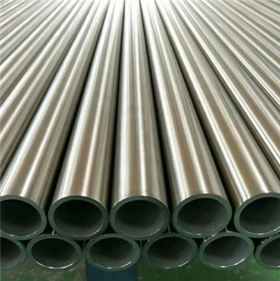 Țevi și tuburi din oțel inoxidabil fără sudură și sudate